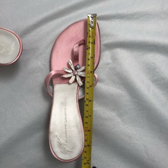 Giuseppe Zanotti light pink mother of Pearl heel sandals 10 - Picture 7 of 7